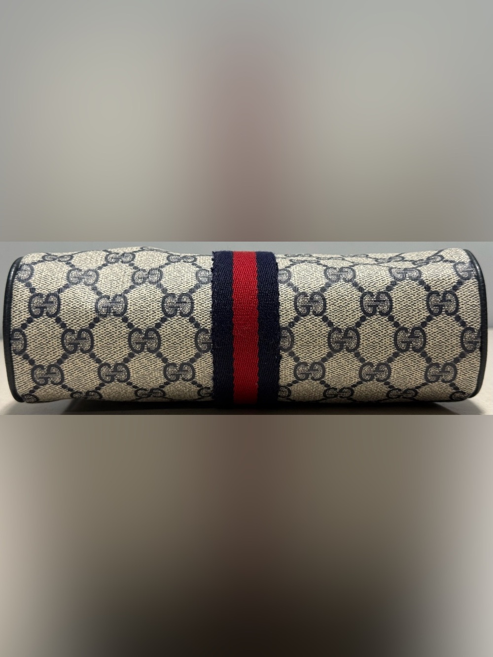 Gucci Vintage GG Supreme Sherry Line Clutch Bag - Picture 5 of 11